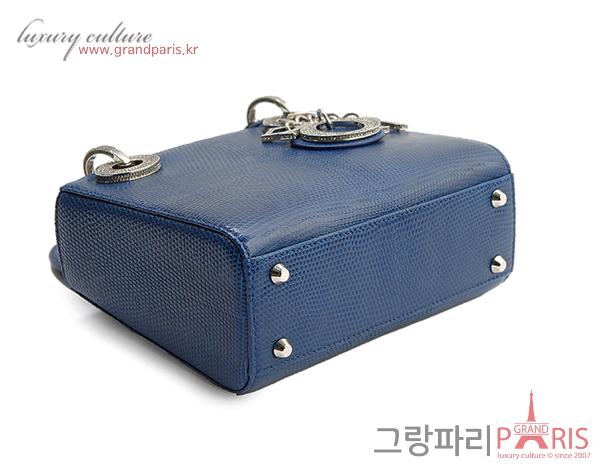 디올 레이디 디올 블록 참 미니 토트백 리쟈드 블루