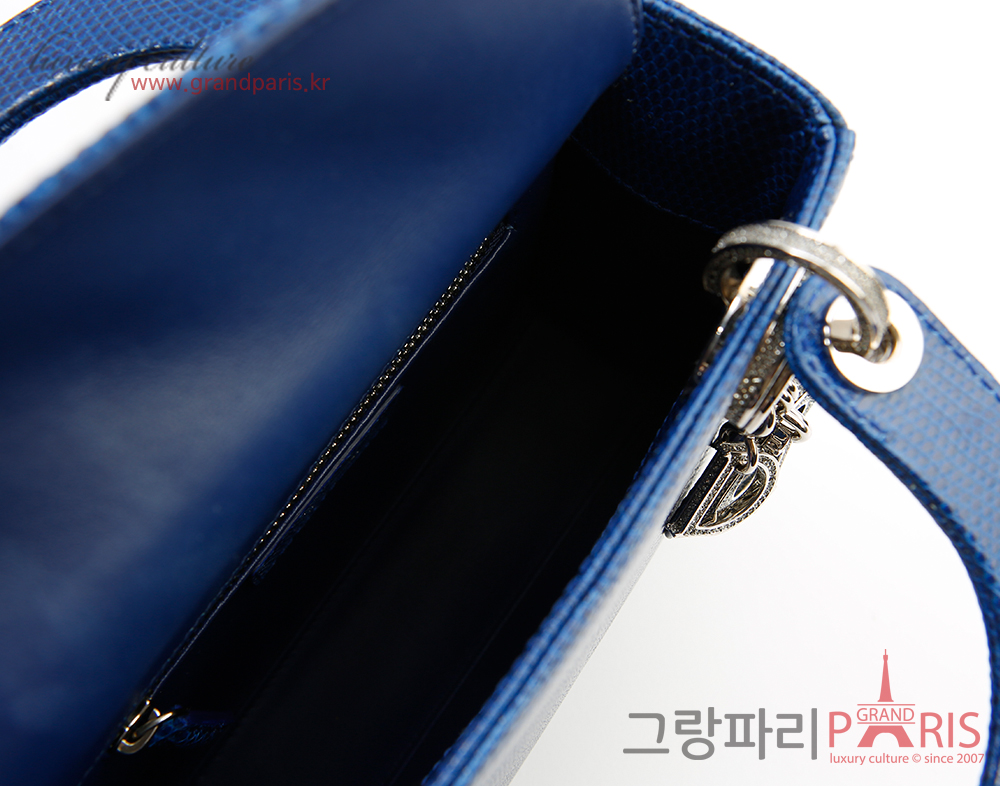 디올 레이디 디올 블록 참 미니 토트백 리쟈드 블루