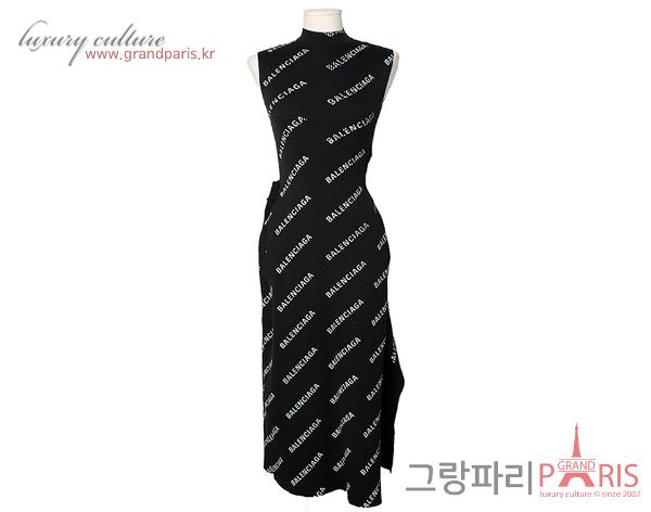 발렌시아가 올오버 로고 어케이전 드레스 블랙 XS 555322