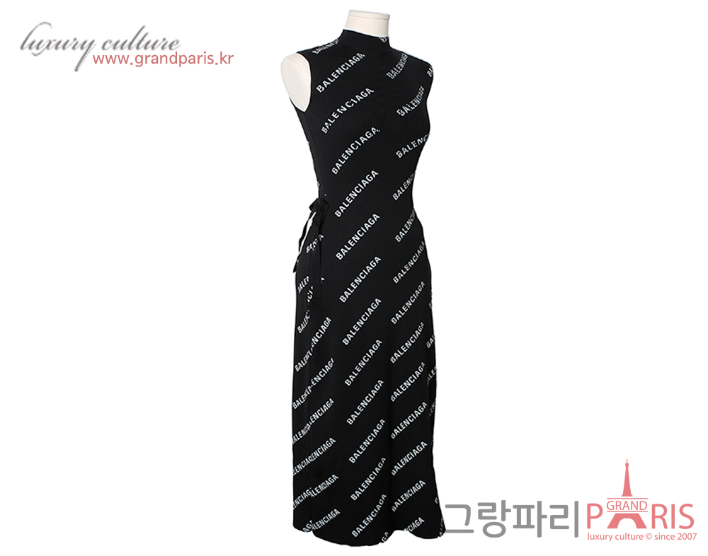 발렌시아가 올오버 로고 어케이전 드레스 블랙 XS 555322