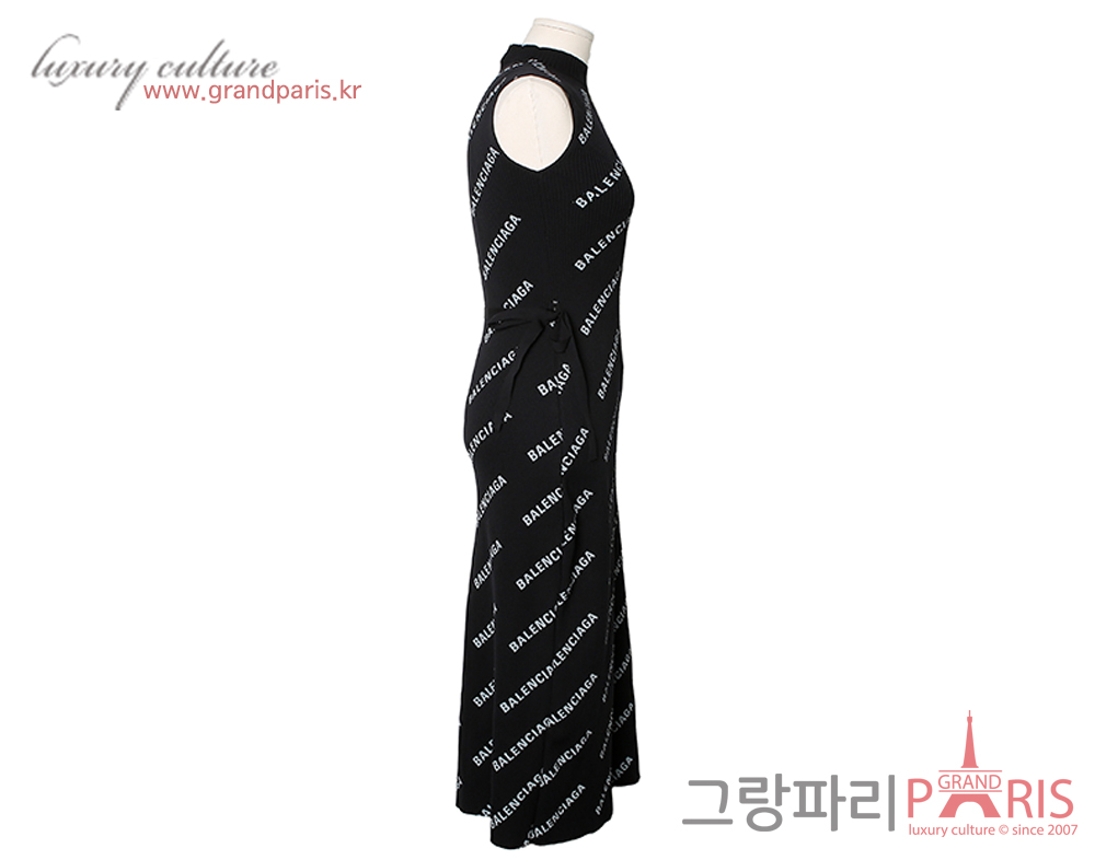발렌시아가 올오버 로고 어케이전 드레스 블랙 XS 555322