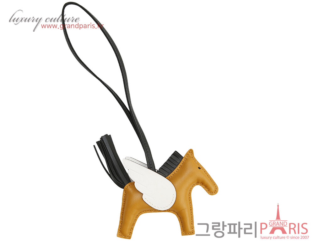 에르메스 페가수스 로데오 PM 세잠 블랙 화이트