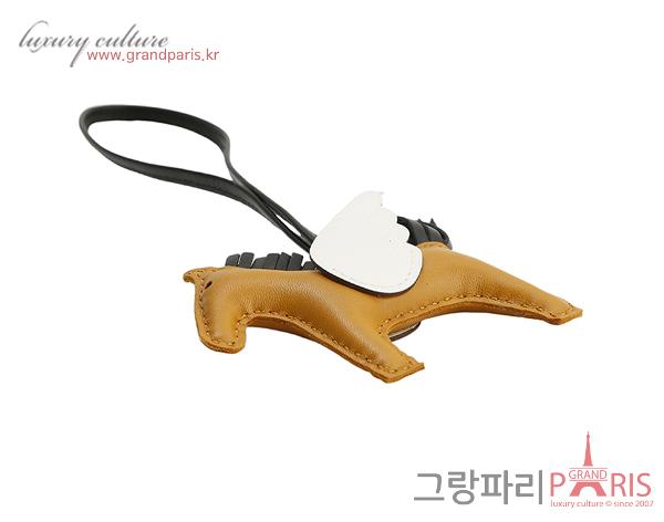 에르메스 페가수스 로데오 PM 세잠 블랙 화이트