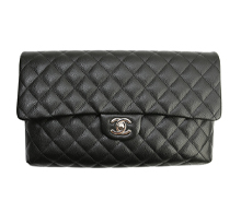 샤넬 클래식 플랩 클러치 블랙 은장 캐비어
