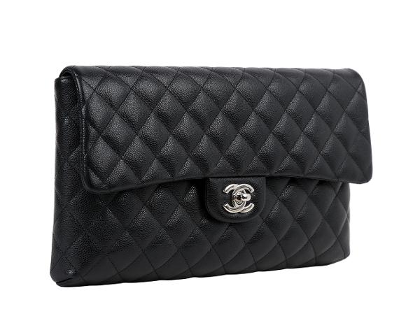 샤넬 클래식 플랩 클러치 블랙 은장 캐비어