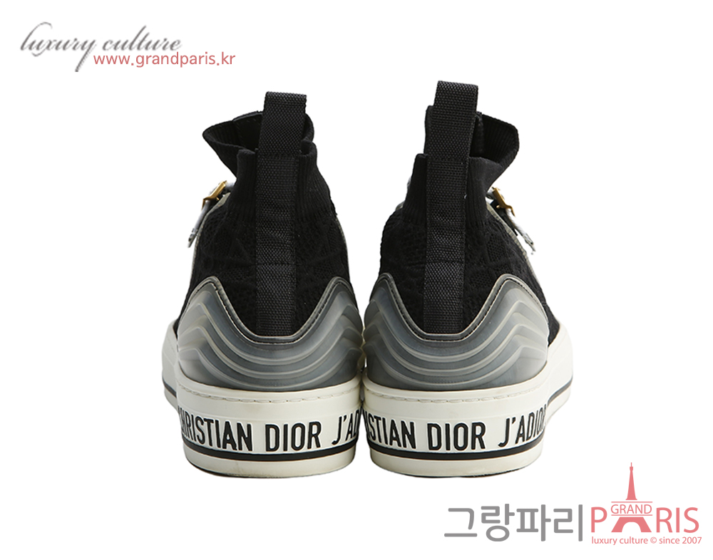 디올 Walk'n DIOR 스니커즈 까나쥬 테크니컬 메시 블랙 36