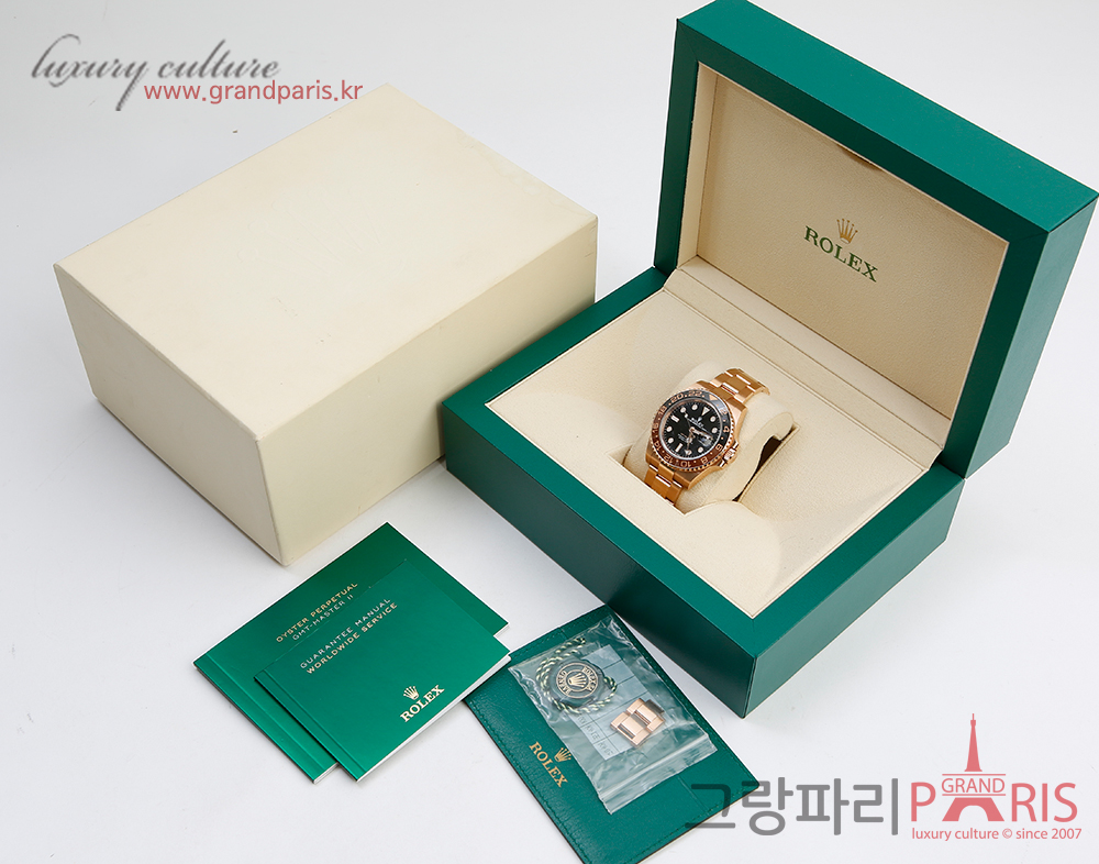 로렉스 GMT 마스터 II 오이스터 40mm 로즈골드 126715CHNR