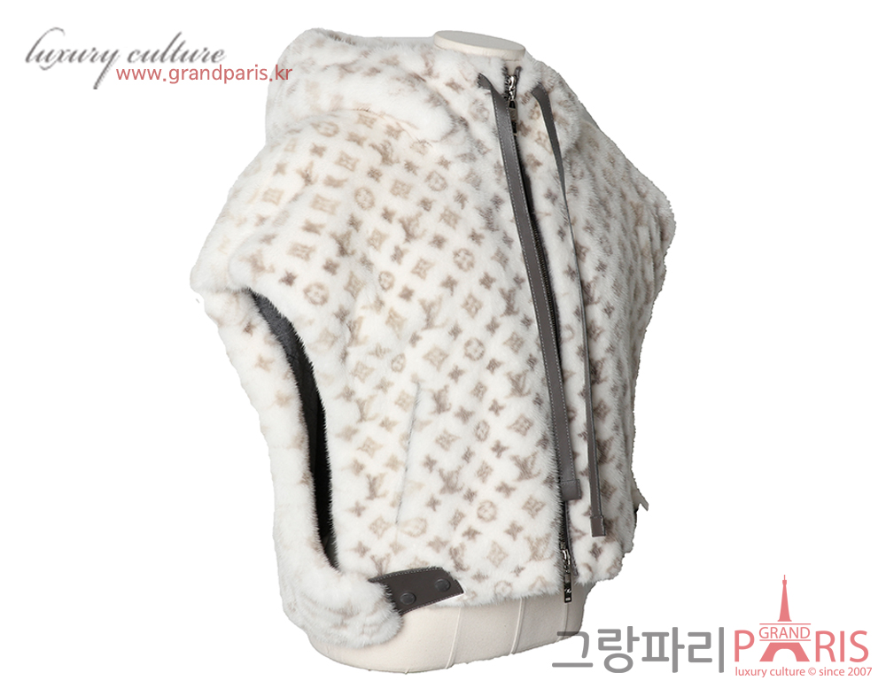 루이비통 밍크 후드 베스트 화이트 모노그램 38