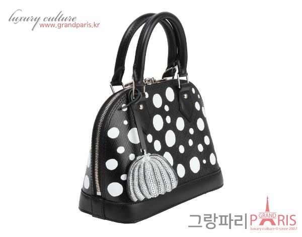 루이비통 쿠사마 야요이 알마 BB 블랙 화이트