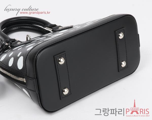 루이비통 쿠사마 야요이 알마 BB 블랙 화이트