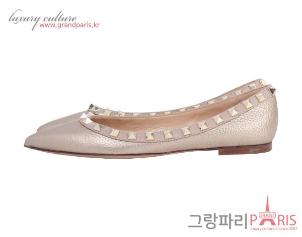 발렌티노 락스터드 발레리나 플랫 슈즈 브론즈 34