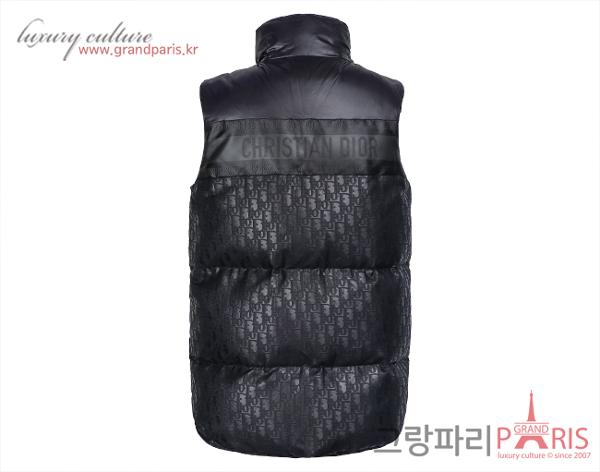 디올 알프스 푸퍼 베스트 블랙 오블리크 XS