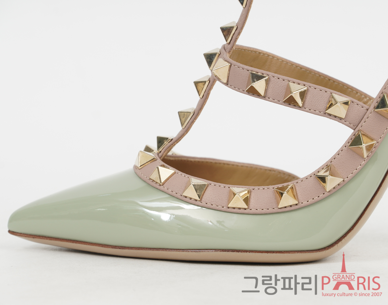 발렌티노 락스터드 케이지 펌프스 그린티 소르베 뿌드르 36