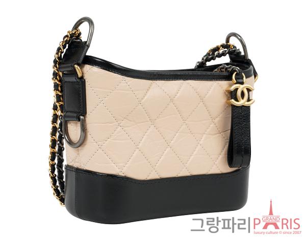 샤넬 가브리엘 호보 스몰 베이지 블랙