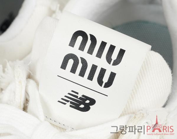 미우미우 X 뉴발란스 574 데님 화이트 37