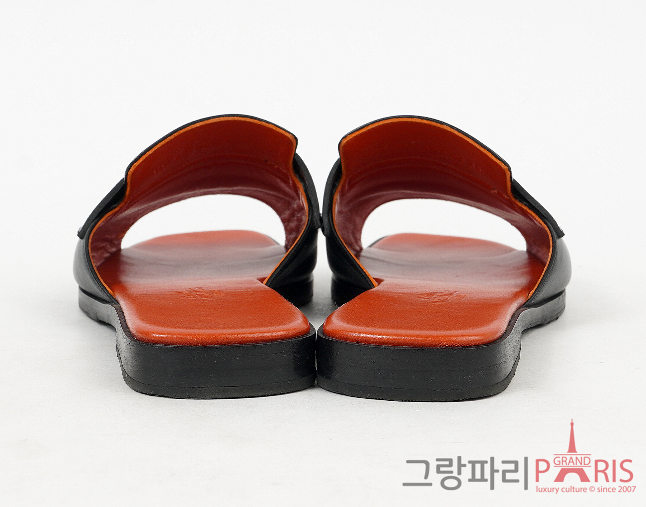 에르메스 오퇴유 샌들 블랙 은장 36 1/2
