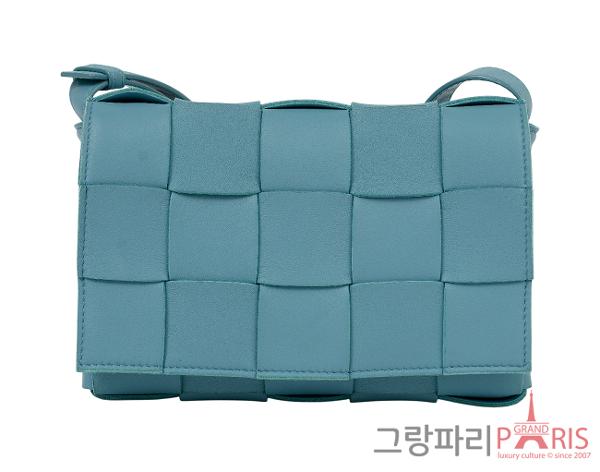 보테가 베네타 카세트백 스피어민트