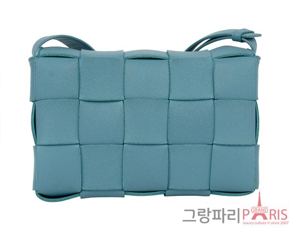 보테가 베네타 카세트백 스피어민트