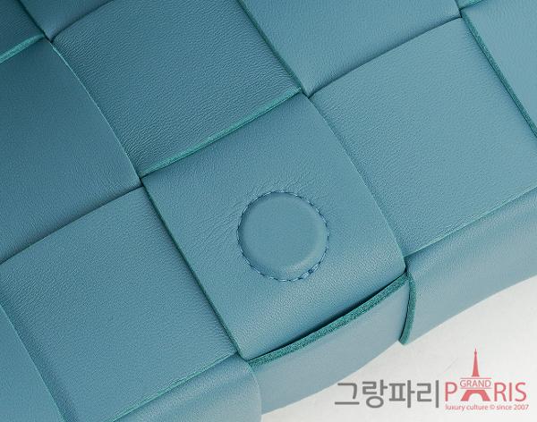 보테가 베네타 카세트백 스피어민트