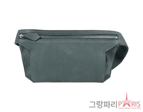 에르메스 울트라플라 크로스 벨트백 블루 오라주 은장 Z
