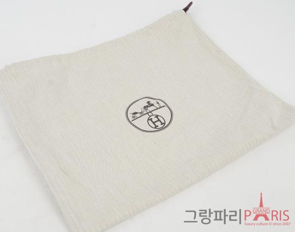 에르메스 울트라플라 크로스 벨트백 블루 오라주 은장 Z