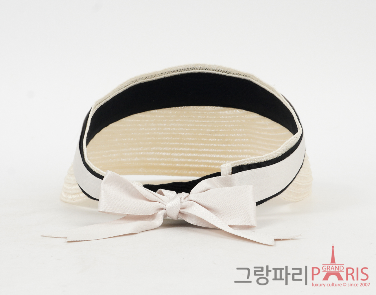 샤넬 CC 썬 바이저 화이트 M