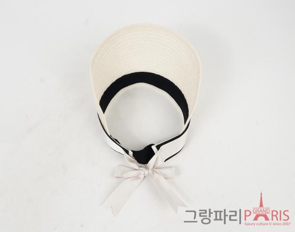 샤넬 CC 썬 바이저 화이트 M
