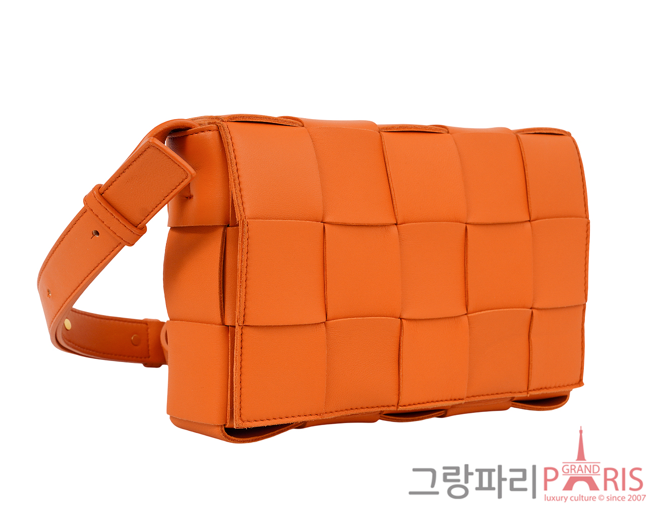 보테가 베네타 카세트백 오렌지