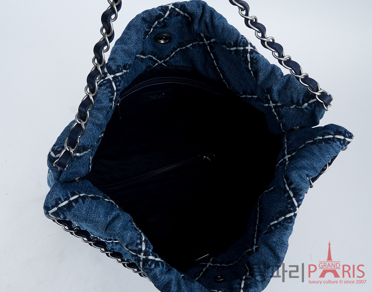 샤넬 22백 미듐 스티치 데님 블루 은장