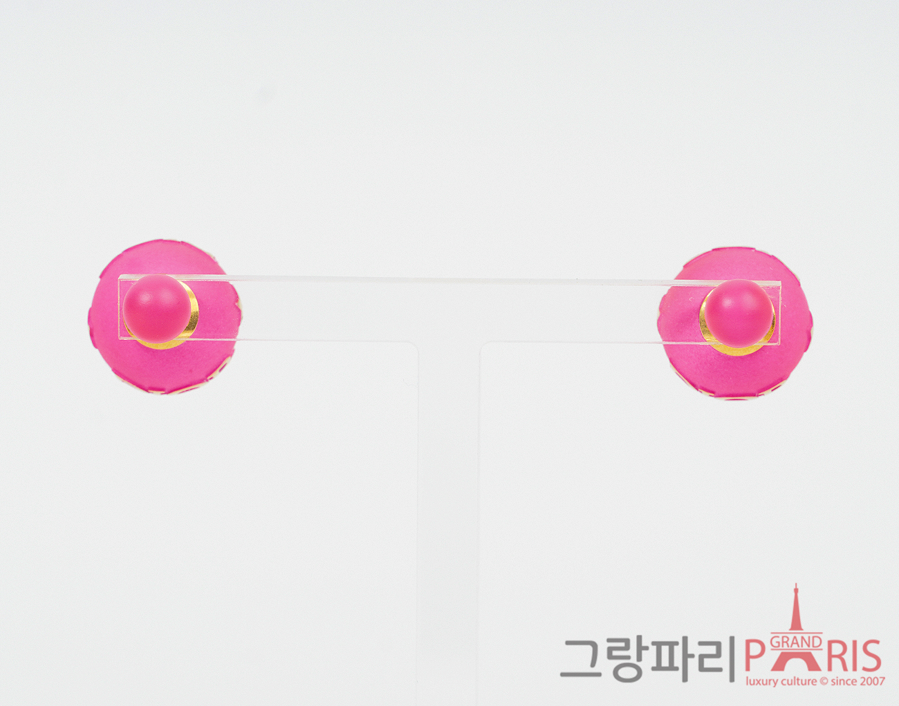 디올 트라이벌 이어링 플로레센트 핑크