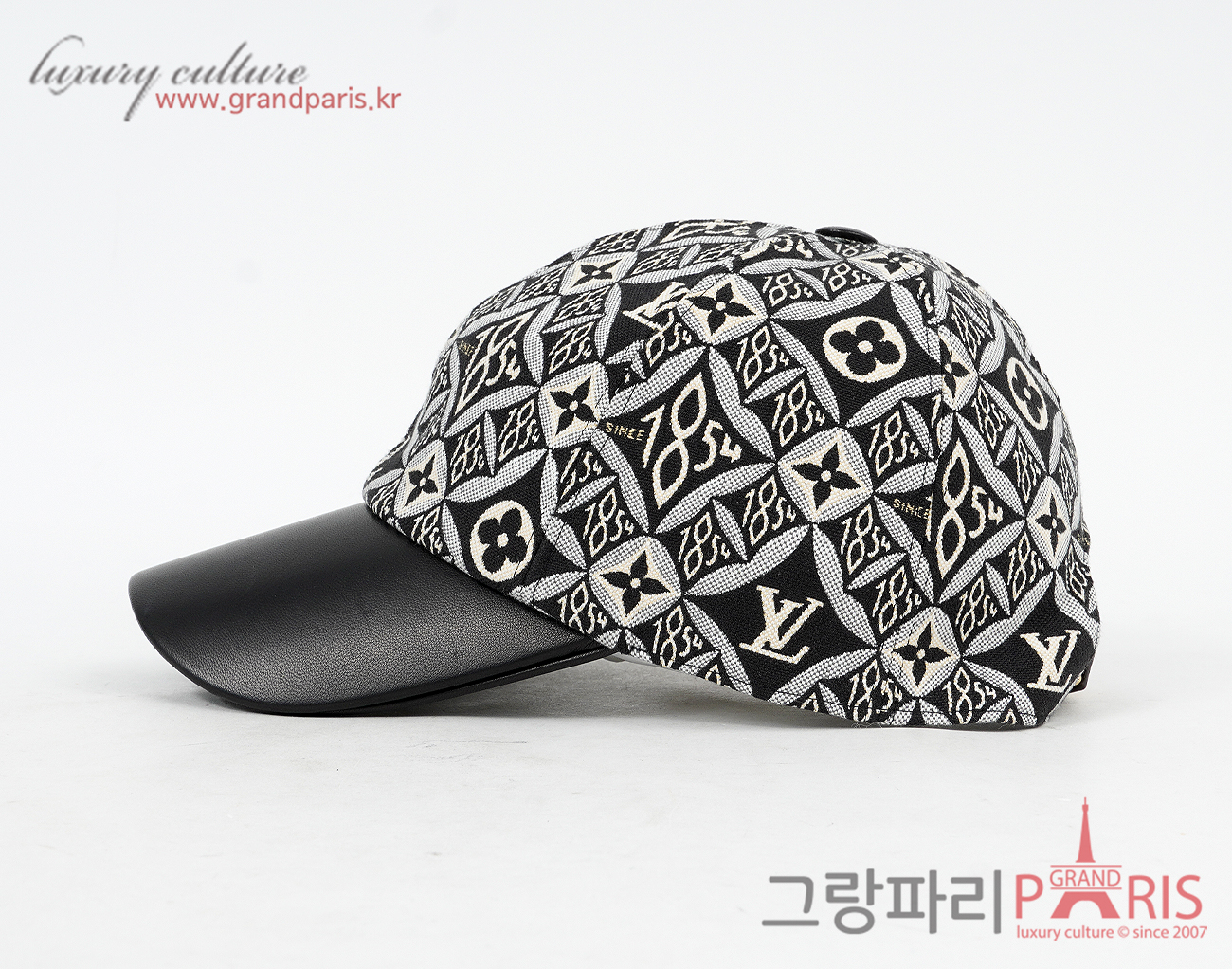 루이비통 1854 캡 그레이 M