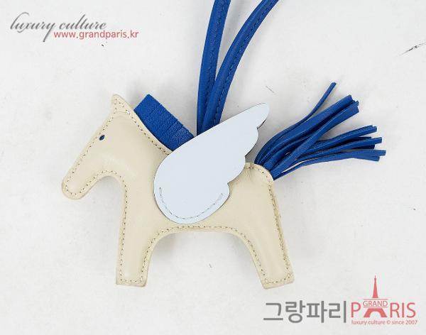 에르메스 페가수스 로데오 PM 크레 블루 프랑스 블루 브룸