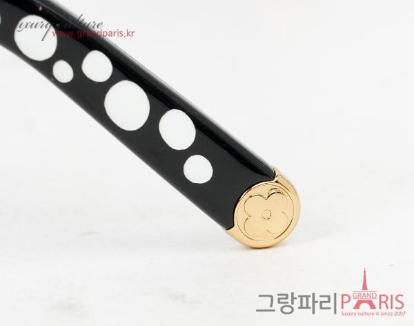 루이비통 쿠사마 야요이 마이 모노그램 스퀘어 인피니티 도트 선글라스 블랙 화이트