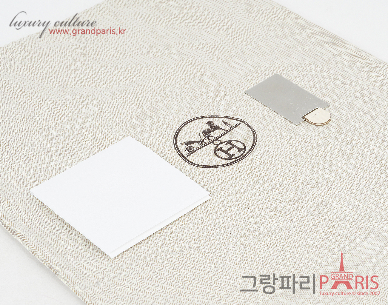 에르메스 콘스탄스 18 크레 은장 W