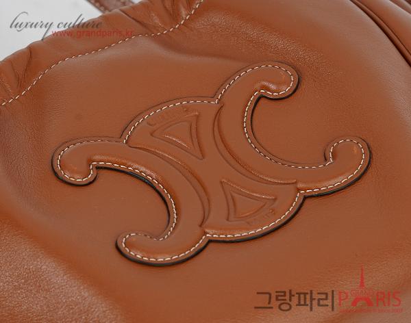 셀린느 퀴르 트리옹프 드로스트링 카바스 스몰 탄
