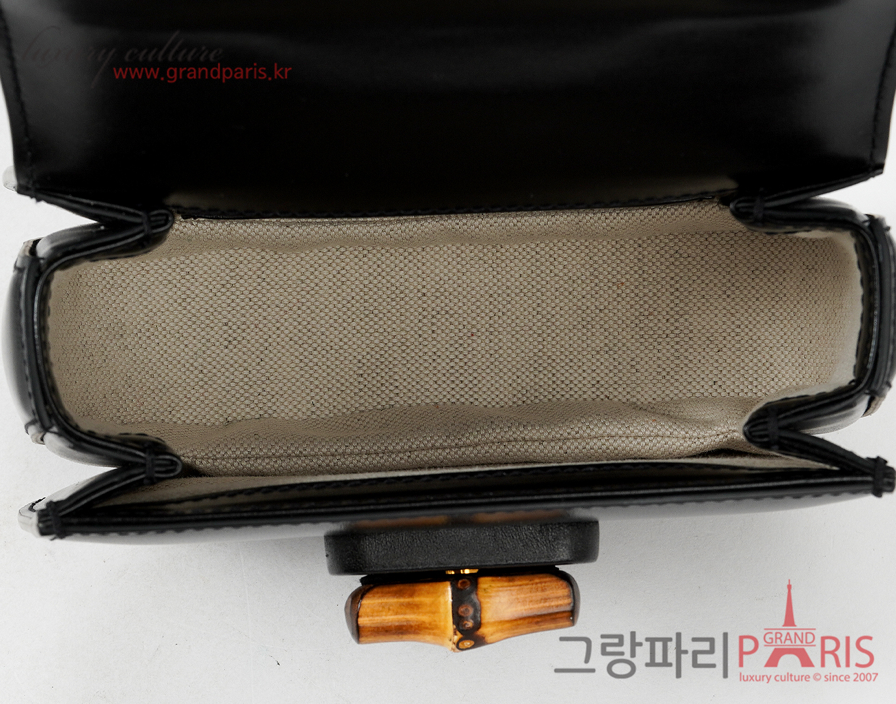 구찌 뱀부 1947 미니 블랙 