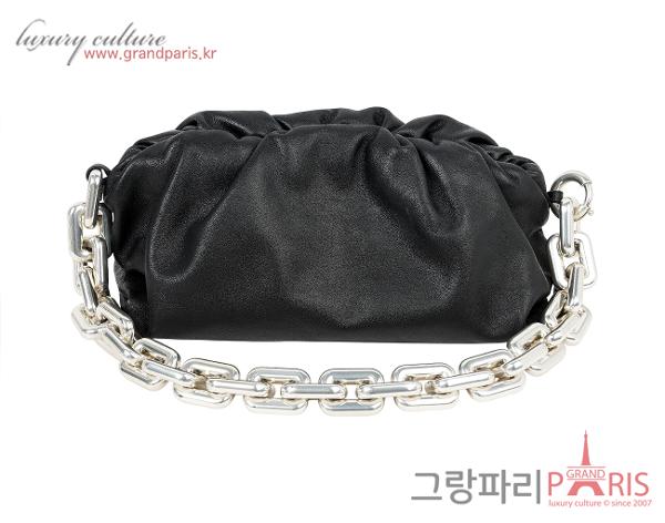 보테가 베네타 레더 체인 파우치백 블랙