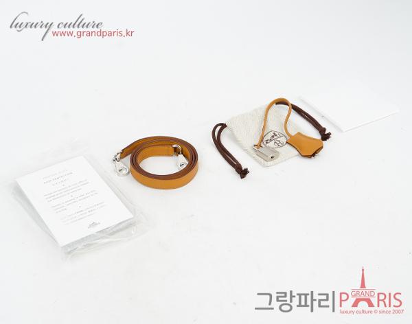 에르메스 셀리에 켈리 28 트왈 에크루 베이지 세잠 은장 Z
