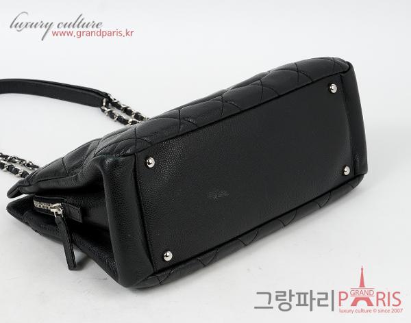 샤넬 타임리스 CC 스몰 숄더백 블랙 은장 캐비어