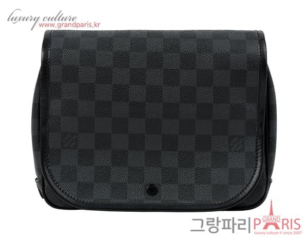 루이비통 행잉 토일렛 키트 다미에 그라파이트