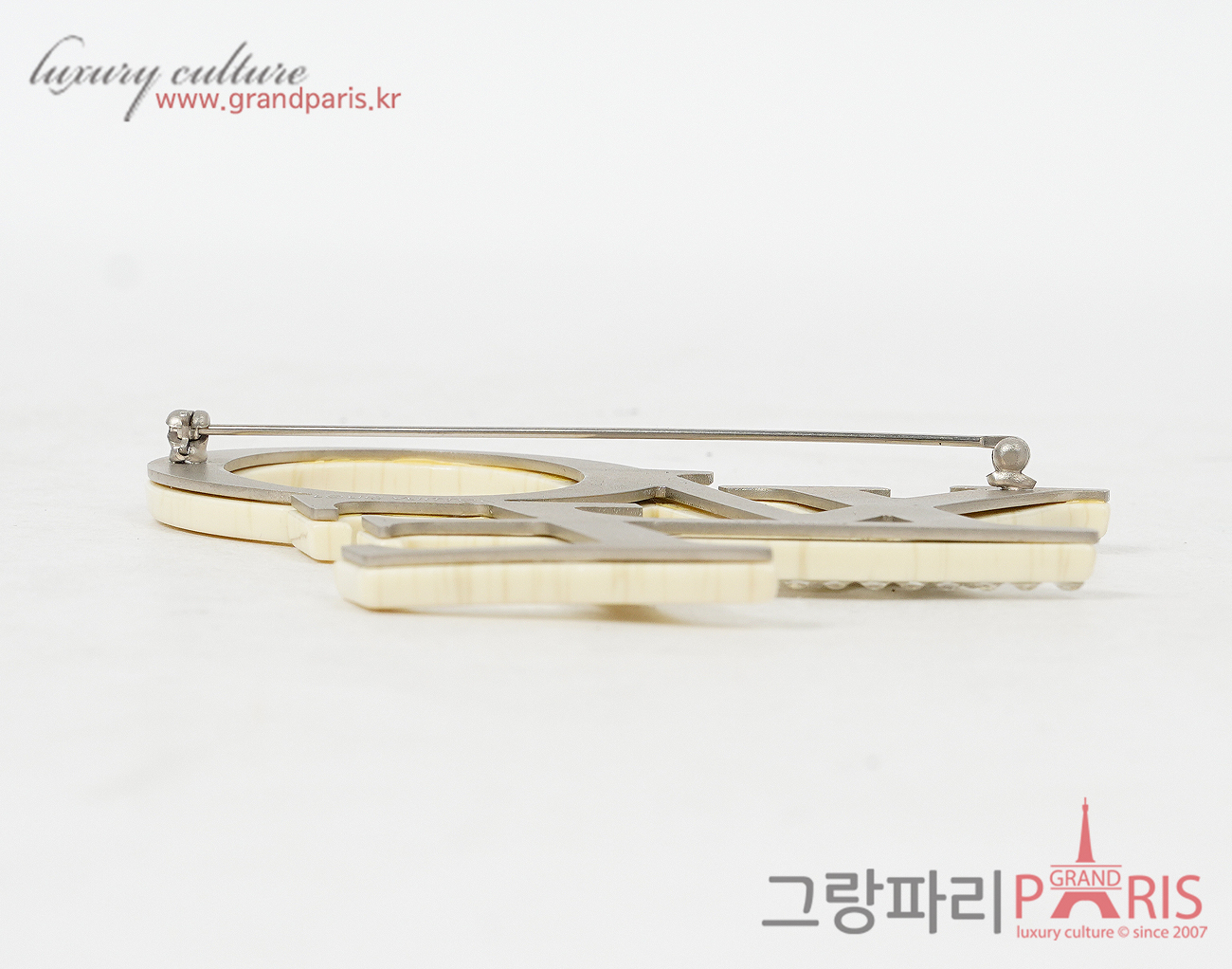 루이비통 댓츠 러브 브로치 크리스탈 아이보리