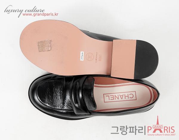 샤넬 24A 로퍼 블랙 38 1/2C