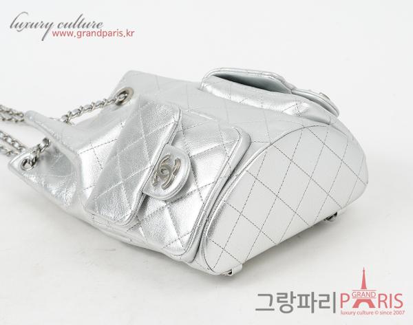 샤넬 투포켓 백팩 실버 빈티지 은장 메탈릭 램스킨