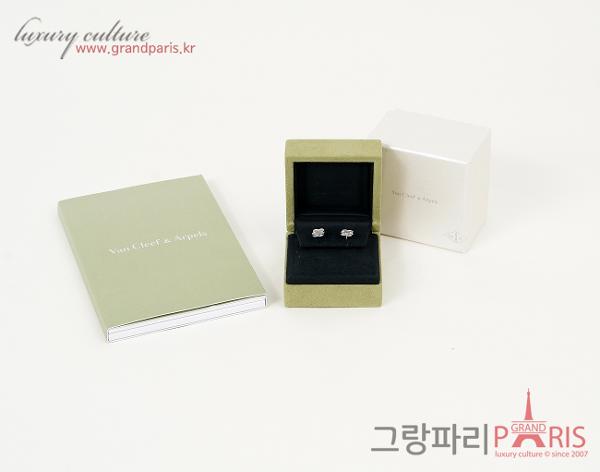 반클리프아펠 스위트 알함브라 이어링 화이트골드 마더오브펄