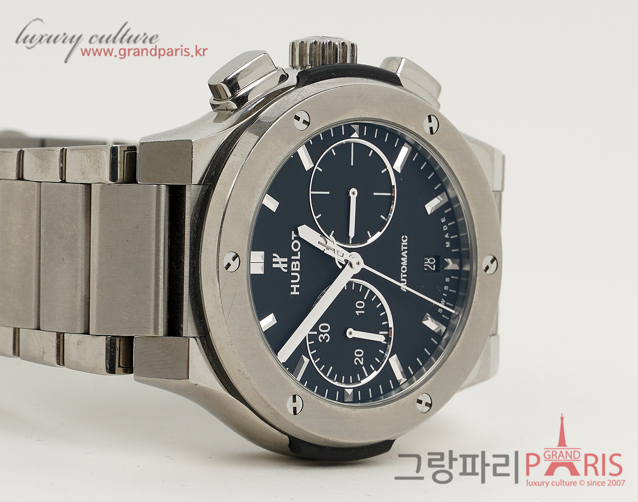 위블로 클래식 퓨전 크로노그래프 티타늄 45mm 520.NX.1170.NX