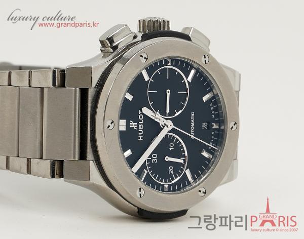위블로 클래식 퓨전 크로노그래프 티타늄 45mm 520.NX.1170.NX