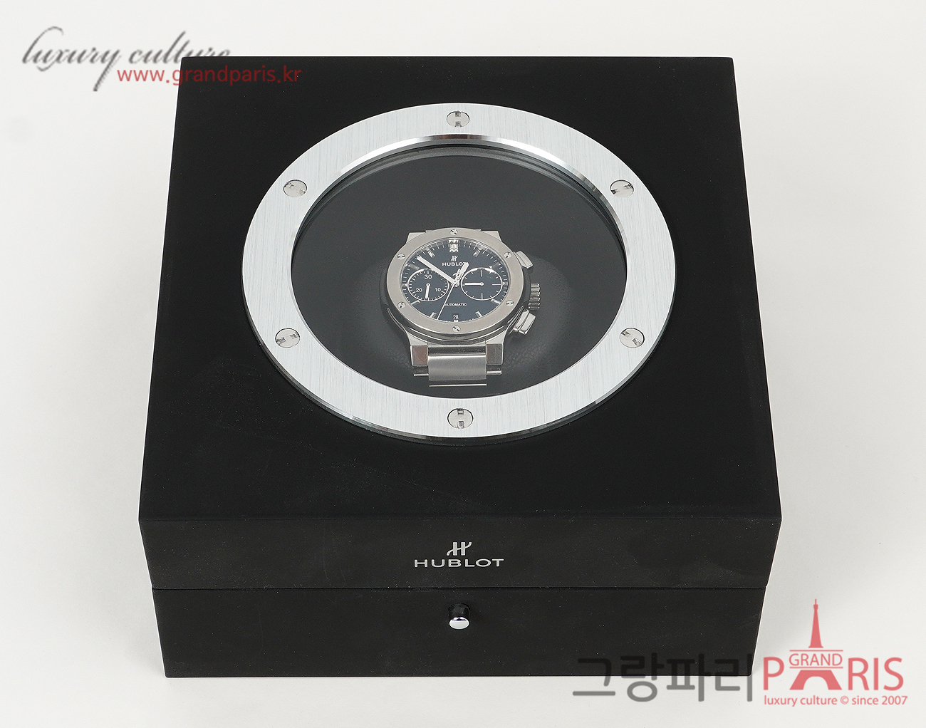 위블로 클래식 퓨전 크로노그래프 티타늄 45mm 520.NX.1170.NX