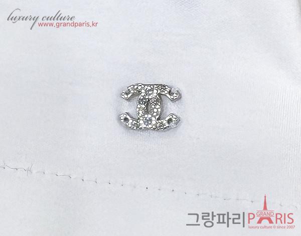 샤넬 버드 숏 슬리브 화이트 L