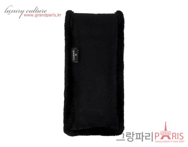 샤넬 CC 시어링 머플러 블랙 화이트