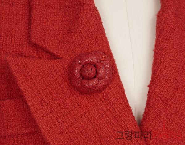 샤넬 까멜리아 엠브로이더 트위드 재킷 레드 34